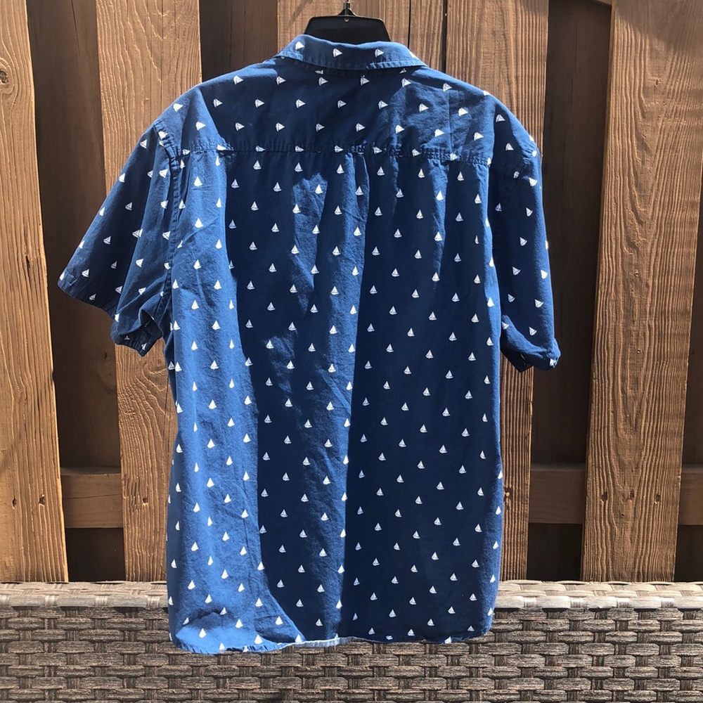Denim & Flower Men’s Short Sleeve Button Down - Picture 2 of 4